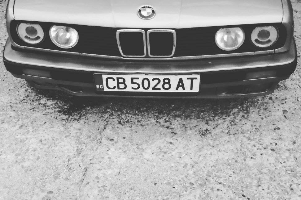 e30moon.jpg