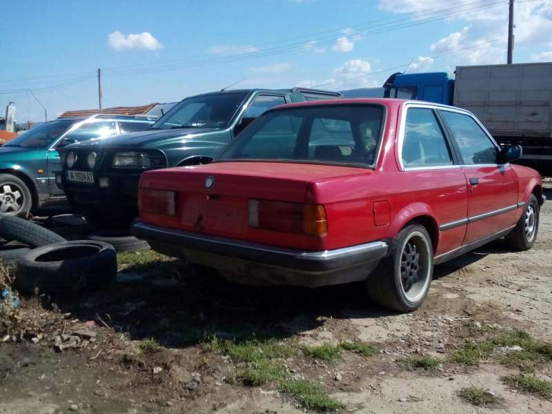 100167756_3_800x600_bmv-e30-na-chasti-bmw.jpg